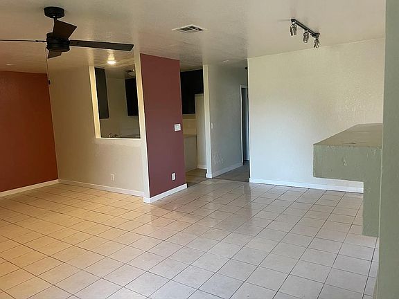 4th image of 1923 Pawnee Way