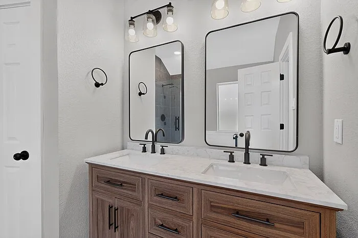 9881 Cambridge Dr — Photo 25