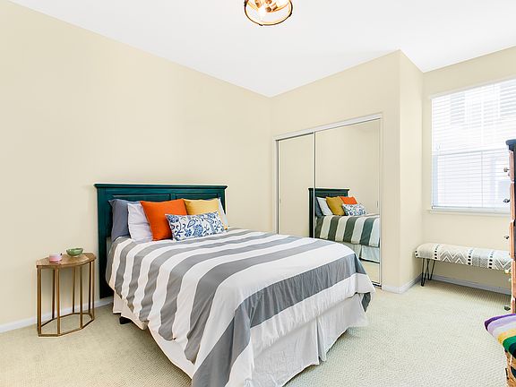5th image of 2669 Matera Ln