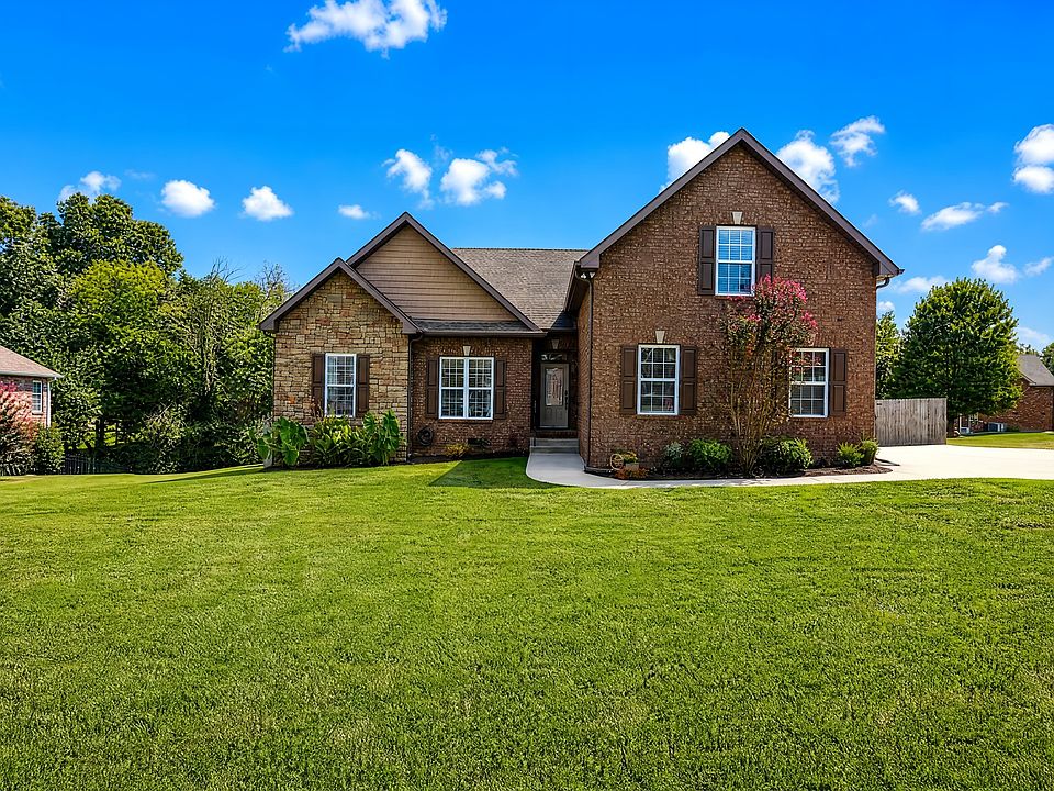 1st image of 3007 Hollow Field Ln