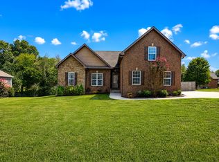 3007 Hollow Field Ln, Greenbrier, TN 37073