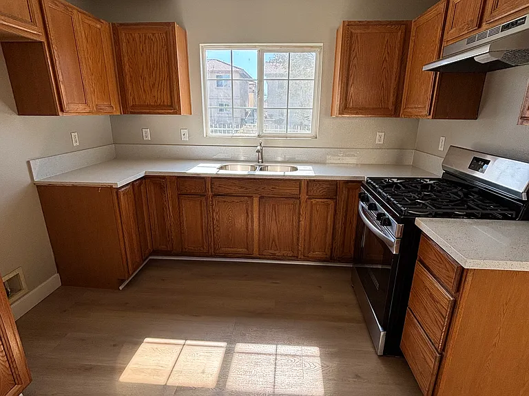 Large Kitchen