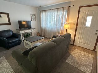 W 4th St 2220 - 1, Cedar Falls, IA 50613