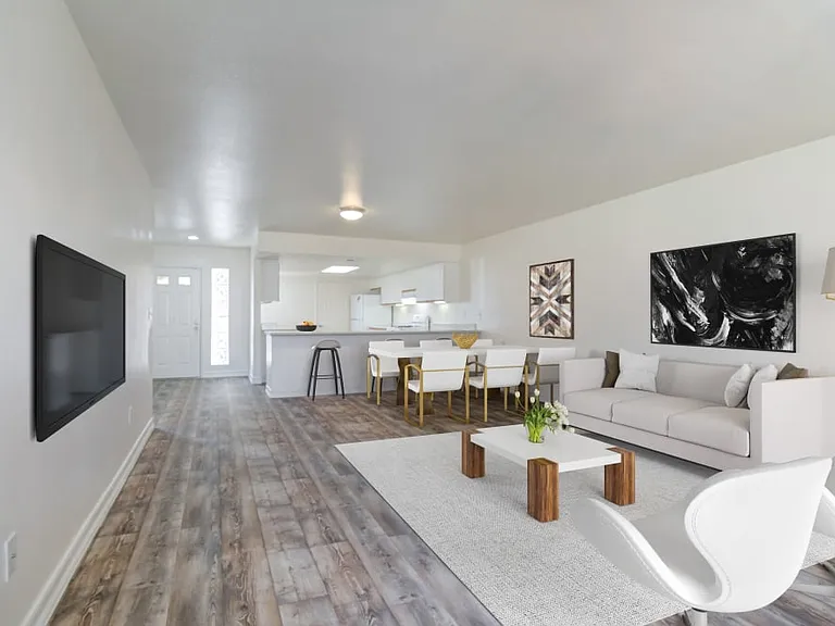 Aero Ridge - Military Housing — Photo 6