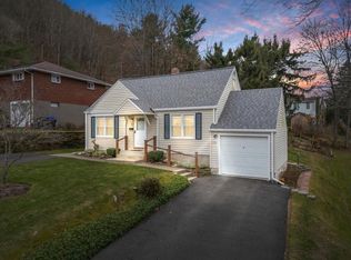 328 Leroy Ave, Vestal, NY 13850