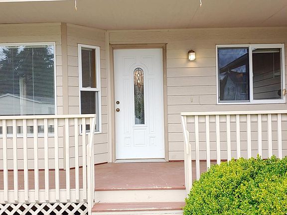 3rd image of 1058 Gary Ln