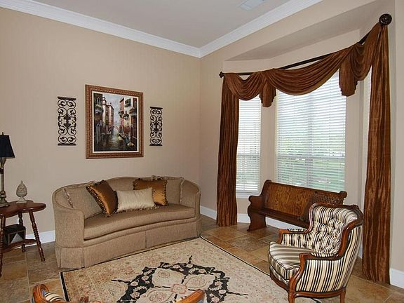 5th image of 17634 Bear River Ln