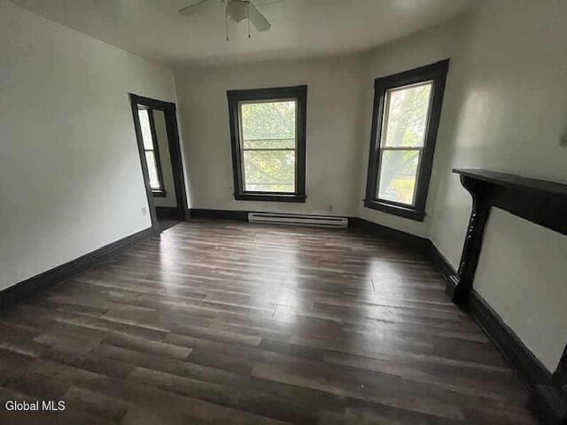 3rd image of 321 E Main Street