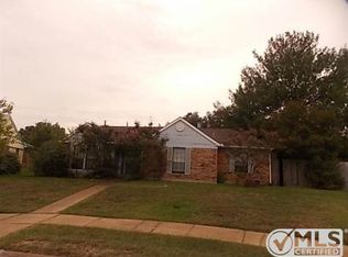 406 Kirkwood Dr, Lewisville, TX 75067
