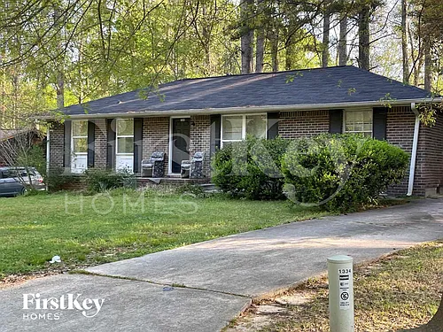 1334 Labelle St Photo 1