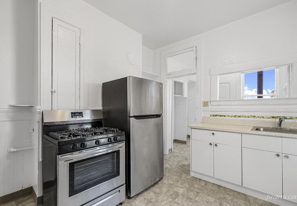 1st image of 3654 20th St #K