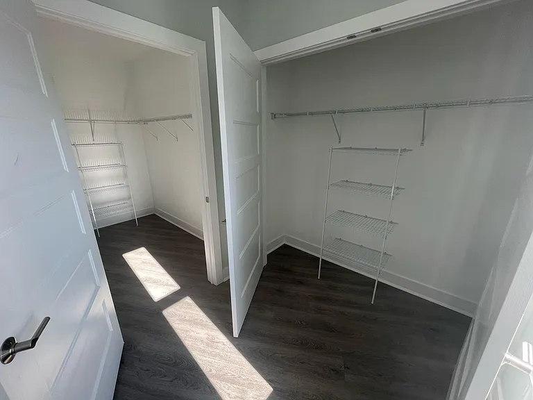 Archview Flats — Photo 33