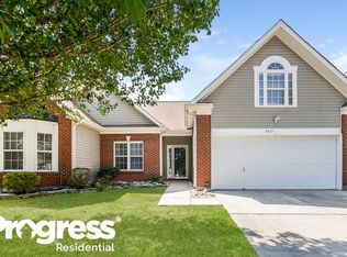 5811 Briggs Dr, Charlotte, NC 28269