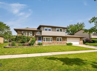 7702 167th St, Tinley Park, IL