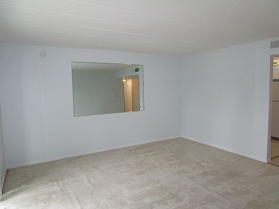 5th image of 5540 Walnut Ave APT 32C