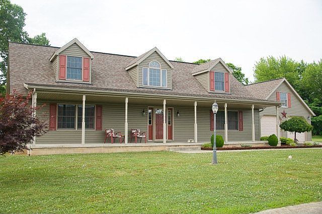 1st image of 67 River View Ln