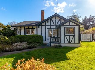 3777 Craigmillar Ave, Saanich, BC
