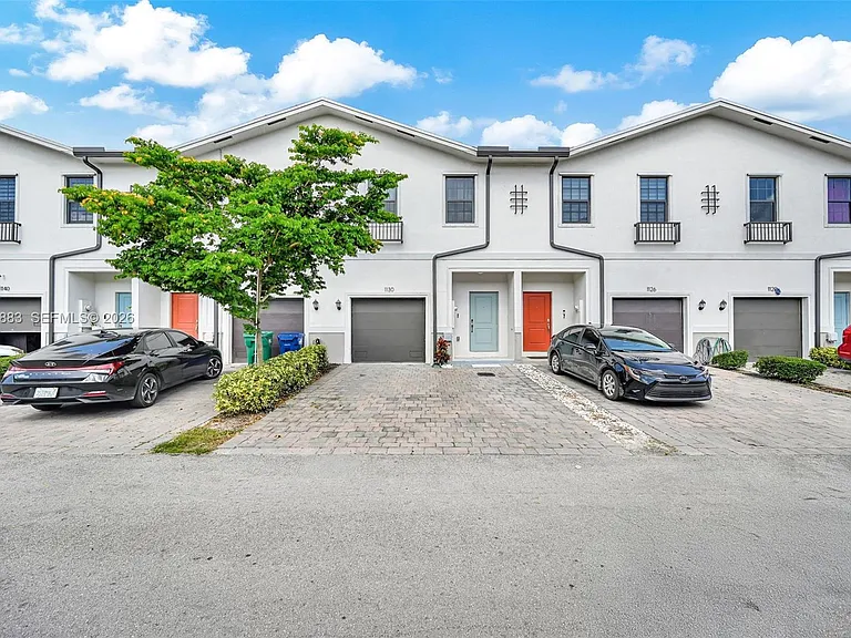1130 SW 6th Ct — Photo 13