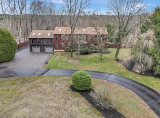 370 Gilbert St, Mansfield, MA 02048