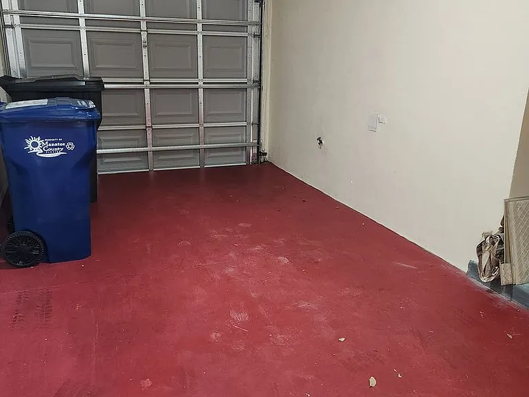 6330 Green Oak Cir — Photo 17