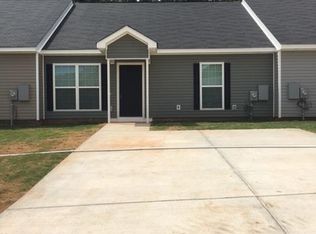 106 Pershing Place Ct, Warner Robins, GA 31088