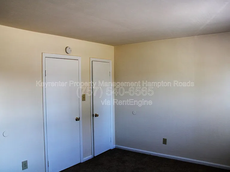1 Peachtree Ct — Photo 31