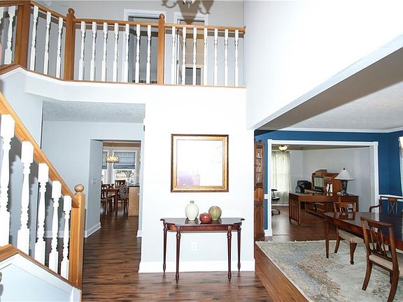 4th image of 15709 Sundew Cir
