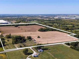 20480 S Gardner Rd, Gardner, KS 66030