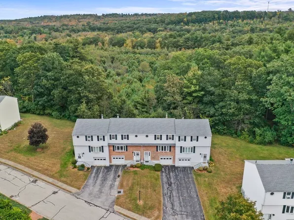 19 Plantation Rd Unit 19, Oxford, MA 01540