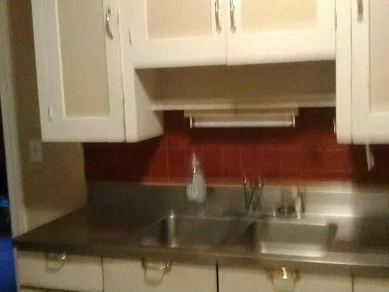 Kitchen sink.