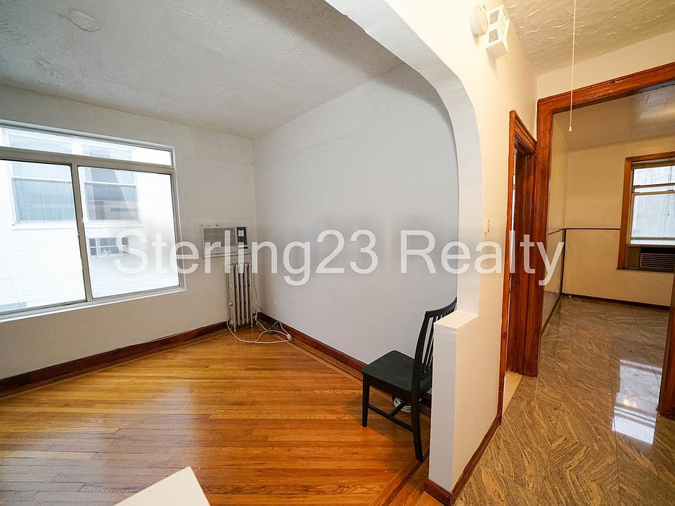 1st image of 18-22 21st Dr #C2
