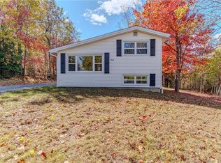 54 Iona Ave, Rothesay, NB E2E3J6