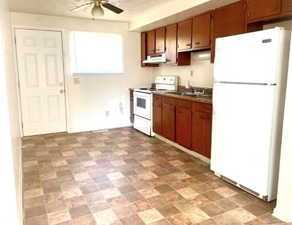 1st image of 1821 North Blvd