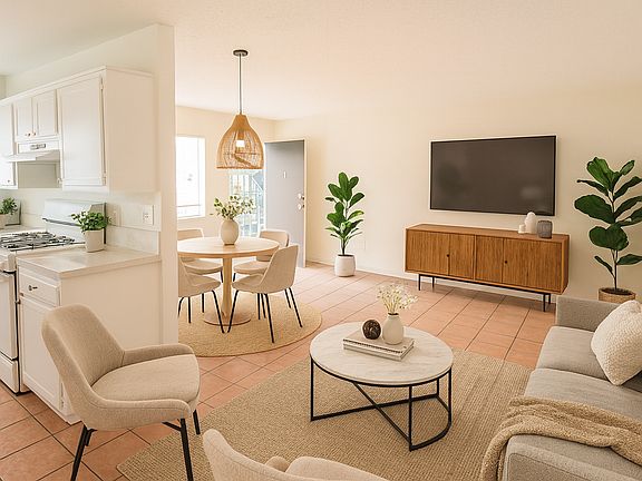 3rd image of 4746 Imperial Ave #12
