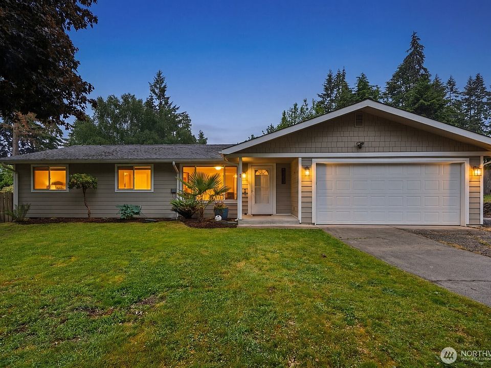 1st image of 2010 Ponderosa Drive SE