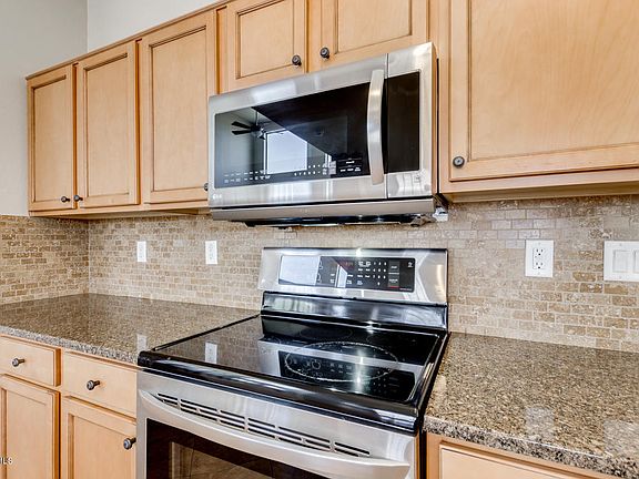 3rd image of 28162 N Pasture Canyon Dr