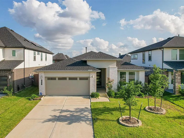 28447 Halle Ray Dr — Photo 42