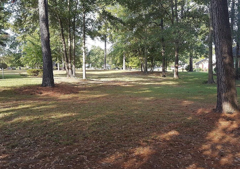 1st image of 601 Fern Oak Ct #M-20