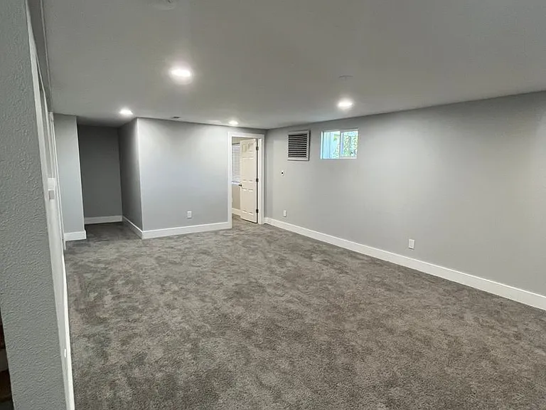 4470 W 109th Pl — Photo 15
