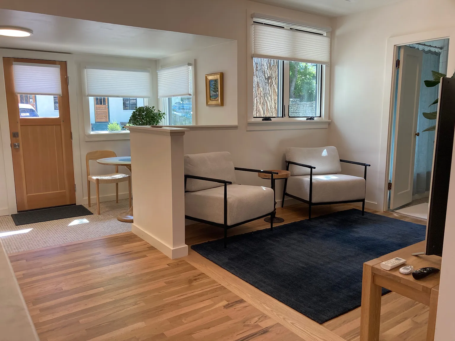 2 bed, 720 sqft, $2,850 — Photo 1