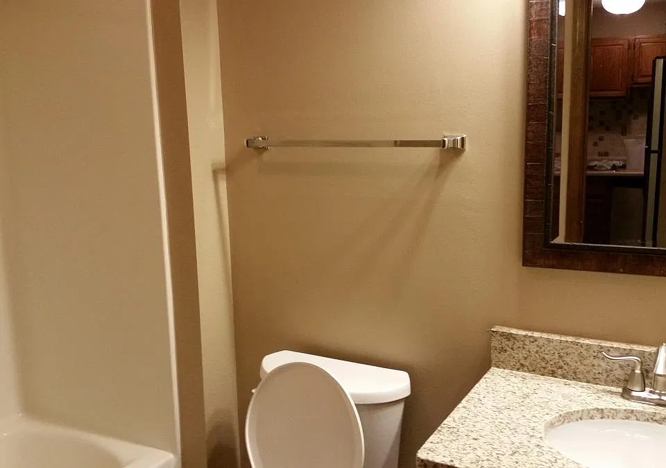 full bath with tub