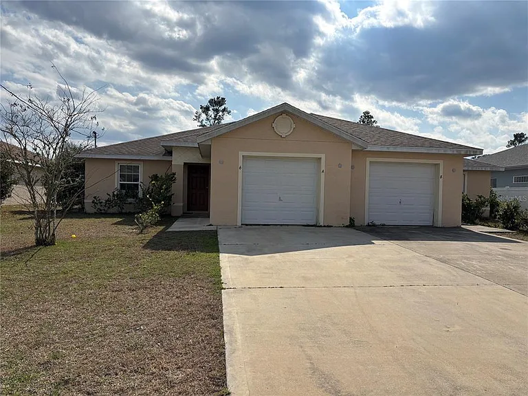 6 Wood Amber Ln #A — Photo 1