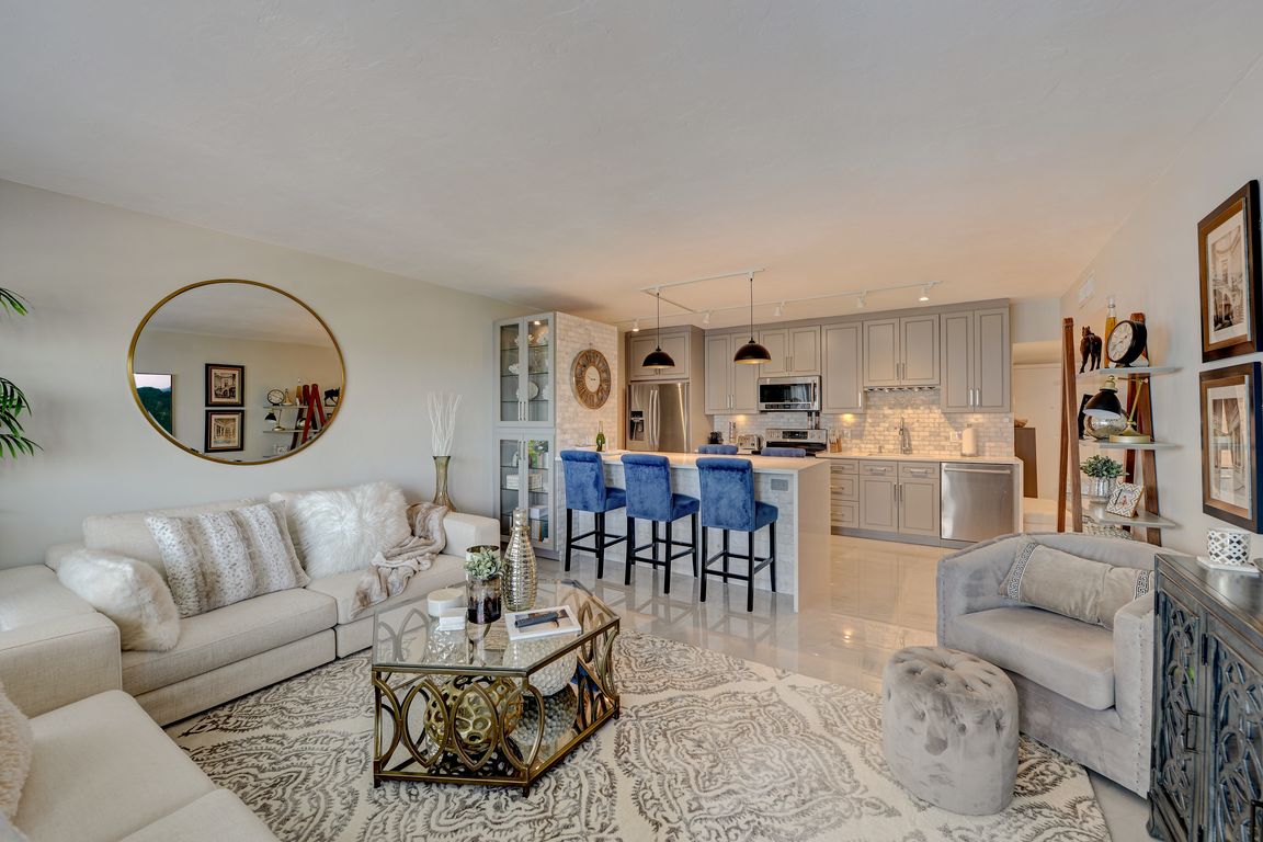  Galt Ocean Dr 1808  -007