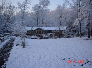 9110 Hood Rd, Charlotte, NC 28215