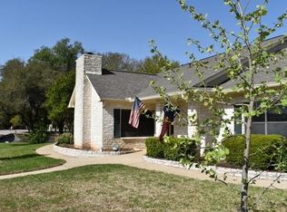 118 Canyon Creek Ln, Kerrville, TX 78028