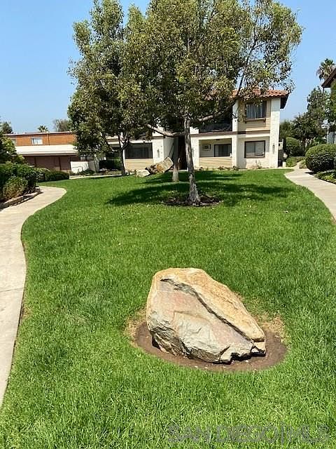 1st image of 1001 S Sunshine Ave Unit B