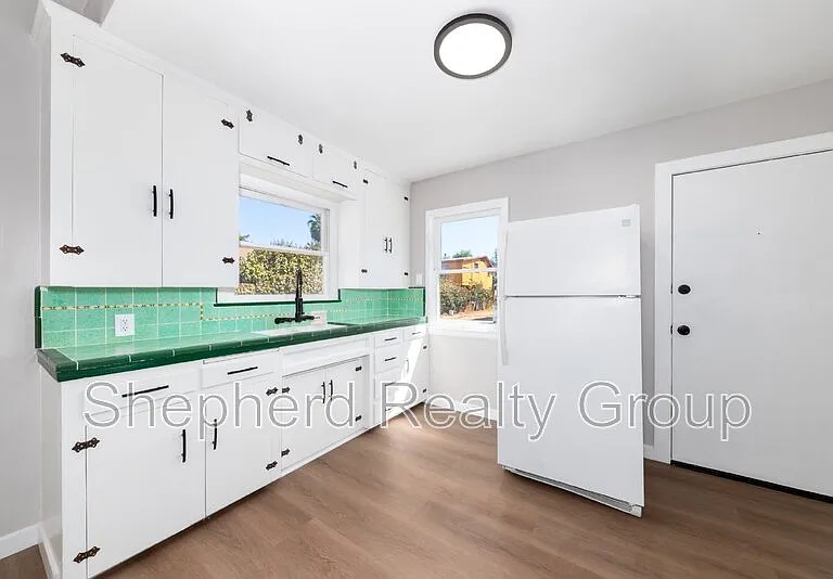 3342 Eucalyptus Ave — Photo 7