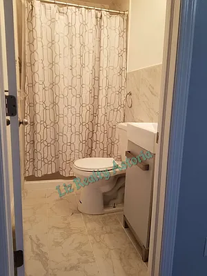 Rented by Liz Realty Group | media 14
