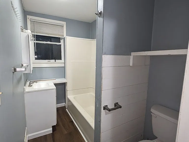 149 River St — Photo 11