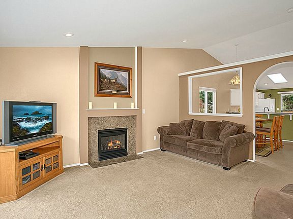 4th image of 13004 17th St NE